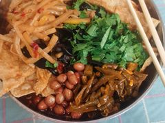 -红鼻子桂林米粉(金唐新光界店)