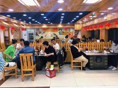 大堂-屯老二农家铁锅炖·行业领军者(梅江店)