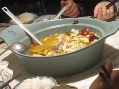 -周渝食惦·酸菜鱼精致川菜(横岗店)