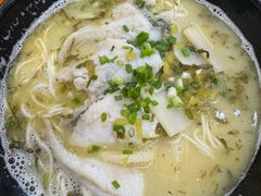 上海黄鱼面-鲜笃面(肇嘉浜路店)