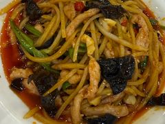 -江城燕子大排档(江汉路步行街店)