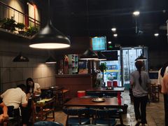 -超越炭火牛蛙火锅鸡(河东店)