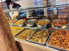 自助取餐区-聚合鑫东北熏酱熟食麻辣面(长阳店)