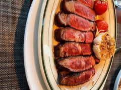 -MONICH牛排融合餐厅(和义大道购物中心店)