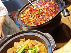-艳阳天民俗村(公园路店)