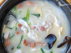 -桥香园过桥米线(国贸店)