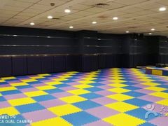 -力美健健身俱乐部(金碧店)