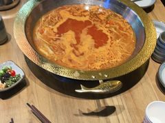 -野山舂·贵州现舂酸汤牛肉(东山店)