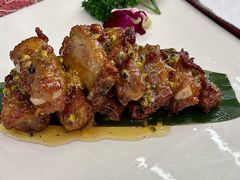 -刘姐啤酒鱼民族演艺餐厅(西街总店)