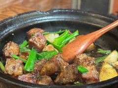 -啫两手·啫啫煲·小饭堂(龙城万科里店)