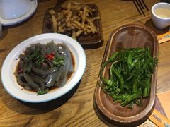 -隔壁老王·家常云南菜(花巷店)