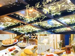 -MADO冰淇淋咖啡馆(淘金店)