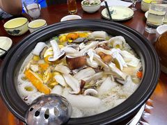 -菌之家·专业纯野生菌火锅·特色炒菌
