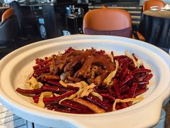 鸿运姜辣狮头鹅掌-君庭中餐厅(湘江豪生店)