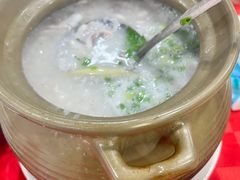 -先鲜鲫鱼粥