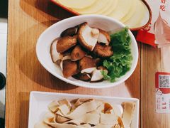 -彤德莱火锅(商圣嘉源店)