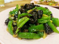 炒山坑螺-老兵牛蹄店(下沙店)