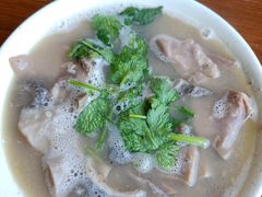 羊杂碎汤-清真永恒华威肉饼(潘家园店)