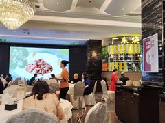 -万龙洲海鲜(大兴绿地缤纷城店)