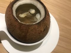 -锦粤宫·融合粤菜(上海金沙江店)