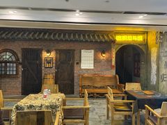 -逃脱反斗城沉浸剧情密室(阳光新业中心店)