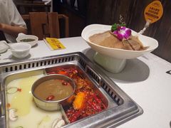 -巴奴毛肚火锅(九洲店)