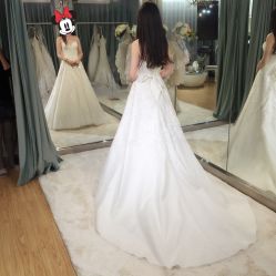 -LANYI COUTURE高级婚纱礼服改衣店