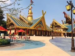 -七彩云南欢乐世界