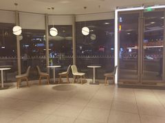 -奈雪的茶(东原悦荟店)