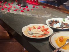 -Mogul Eatery·大亨餐酒馆