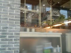 -华味家大食堂(安远路店)