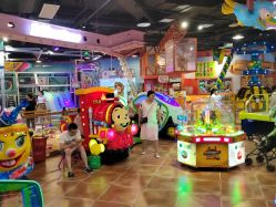-卡通尼乐园(龙湖六合天街店)