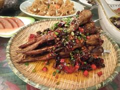 -蘑菇私房菜小馆(杨家坪西城天街店)