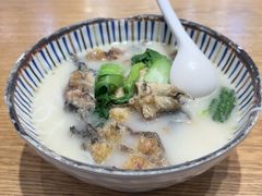 梭边鱼粉-鲜越鲜鱼粉(财富购物中心店)