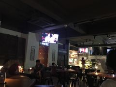 -JINNS锦时 steak&pizza(浸信会礼拜堂旧址店)