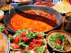 -萍姐火锅·公路夜市(武汉首店)