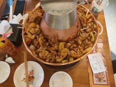 -炉小二铜锅牛蛙•川湘菜(三里屯店)
