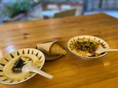 -正南齐北·老街糯米团(洪崖洞店)