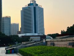 -唐山抗震纪念碑广场