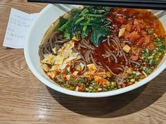 -三好食堂(煎饺·馄饨·肉饼米线·盛世广场店)