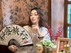 -秘密旅行Bonjour(黑金冠 江南西店)