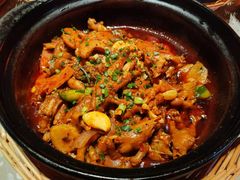 油焖凤爪-鹤江桥·红油牛肉粉(SKP店)