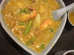 -大头虾越式风味餐厅(光明广场店)