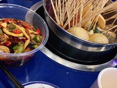 -马路边边串串香(延庆环球新意广场店)