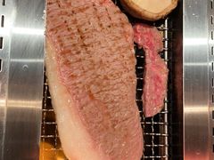 完美大肥肉一点都不腻-俺的焼肉(銀座9丁目店)
