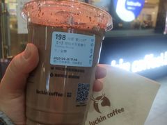 提拉米苏爱摩卡-瑞幸咖啡(东直门枢纽店)