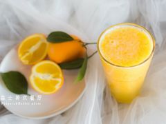不加一滴水的鲜榨果汁-Thanks美式餐厅(汉堡咖啡店)