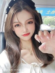 -AYO SALON
