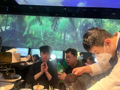 -海底捞火锅智慧餐厅(中骏世界城店)