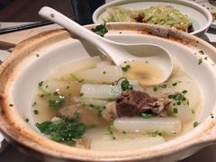 -港丽餐厅(来福士店)